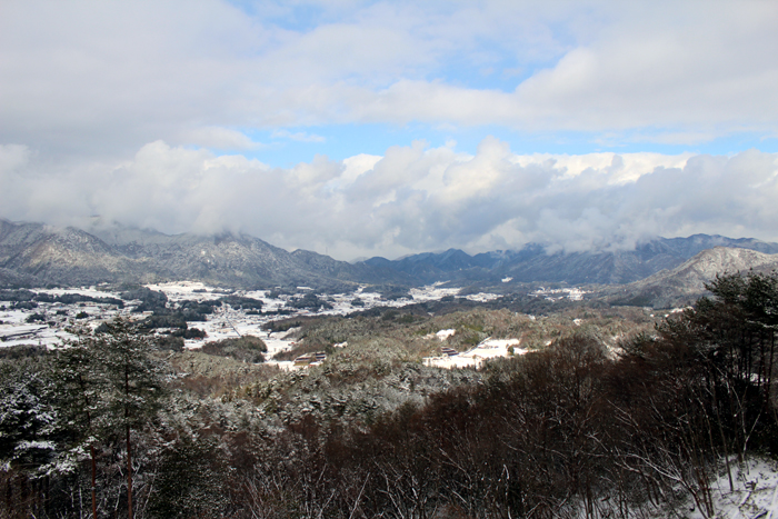 JPG 700x467 337.8kb