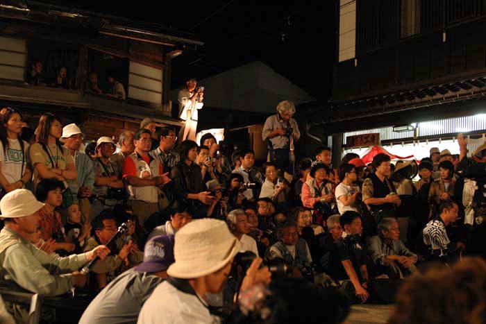 JPG 700x467 73.6kb