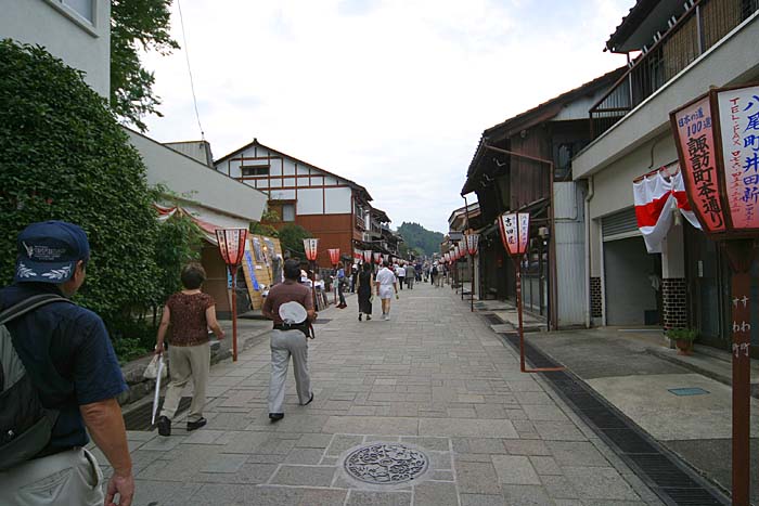JPG 700x467 78.3kb